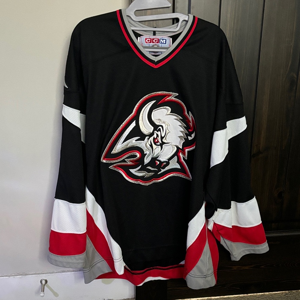 Buffalo Sabres Black and Red Jersey